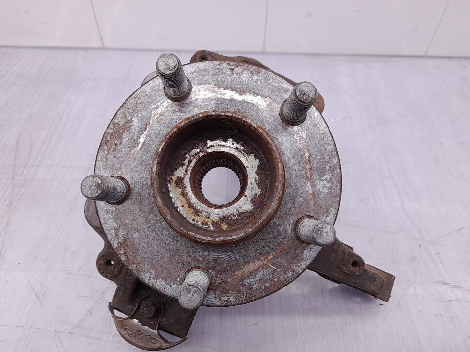 Fusee avant gauche FORD FOCUS 2 PHASE 1 Diesel - 1