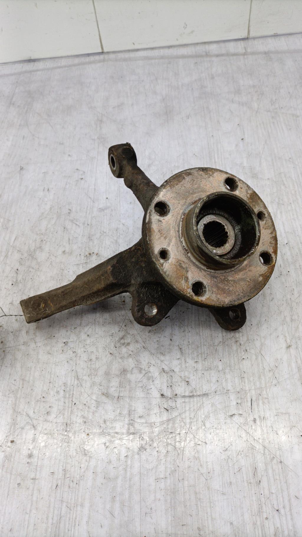 Fusee avant gauche RENAULT EXPRESS PHASE 1 Essence - 1