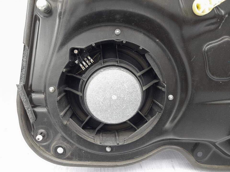 Alzacristalli elettrico posteriore sinistro VOLKSWAGEN PASSAT 5 Diésel - 1