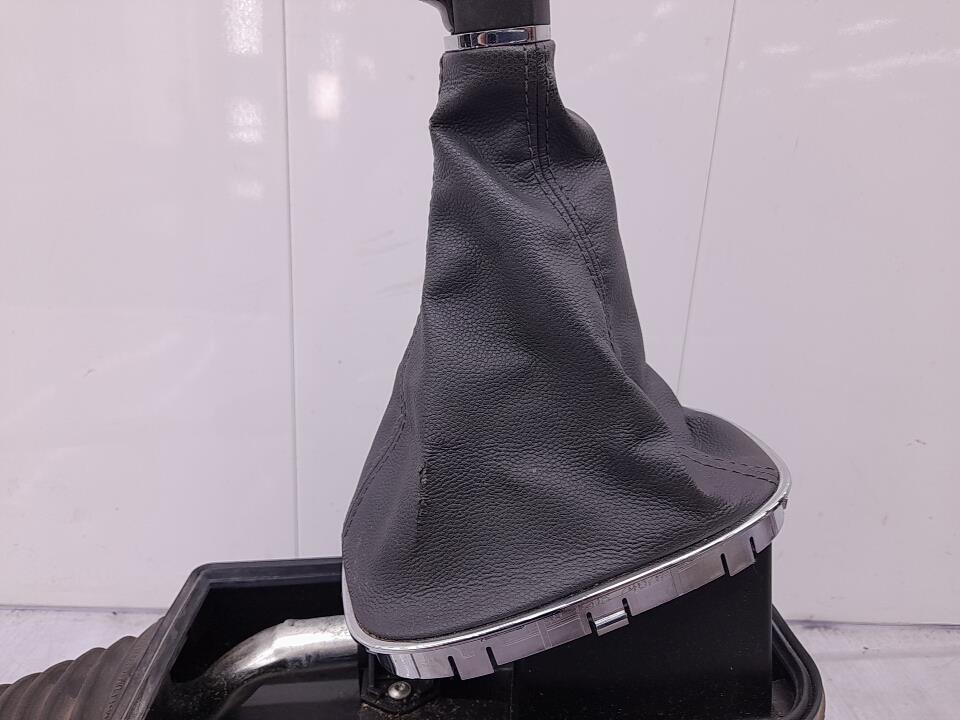 Levier de vitesses OPEL CORSA D PHASE 1 Essence - 1