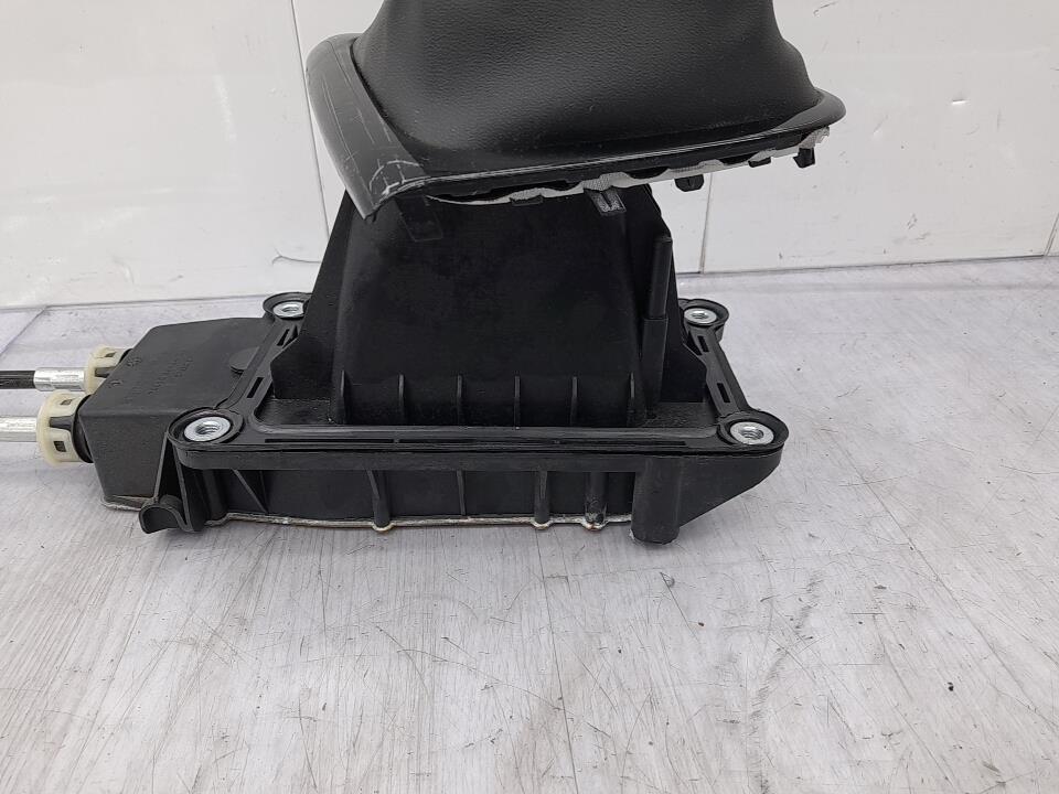 Levier de vitesses RENAULT CLIO 4 PHASE 2 Essence - 1