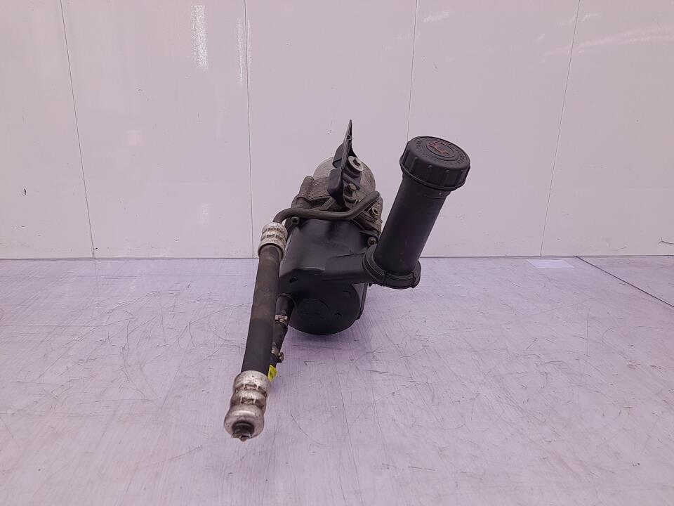 Pompe de direction PEUGEOT 307 PHASE 1 Diesel - 1