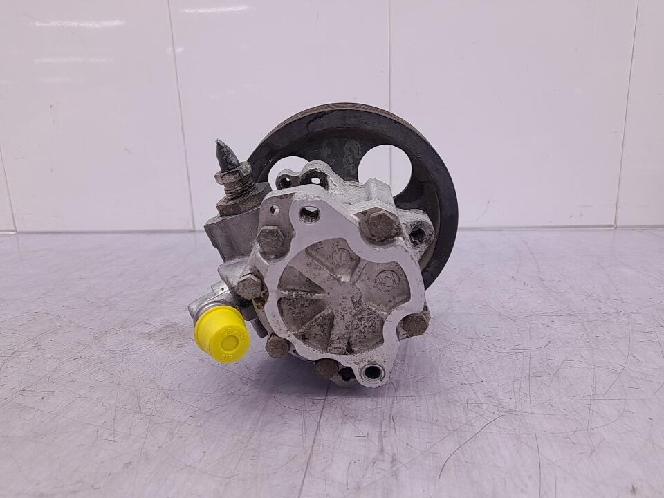 Pompe de direction PEUGEOT 405 PHASE 2 BREAK Diesel - 1