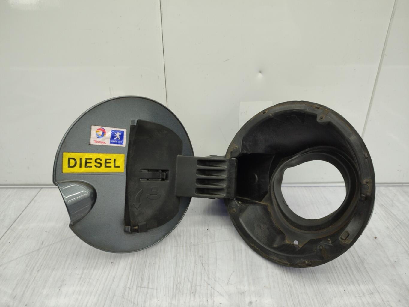 Trappe d'essence PEUGEOT 207 PHASE 1 Diesel - 1
