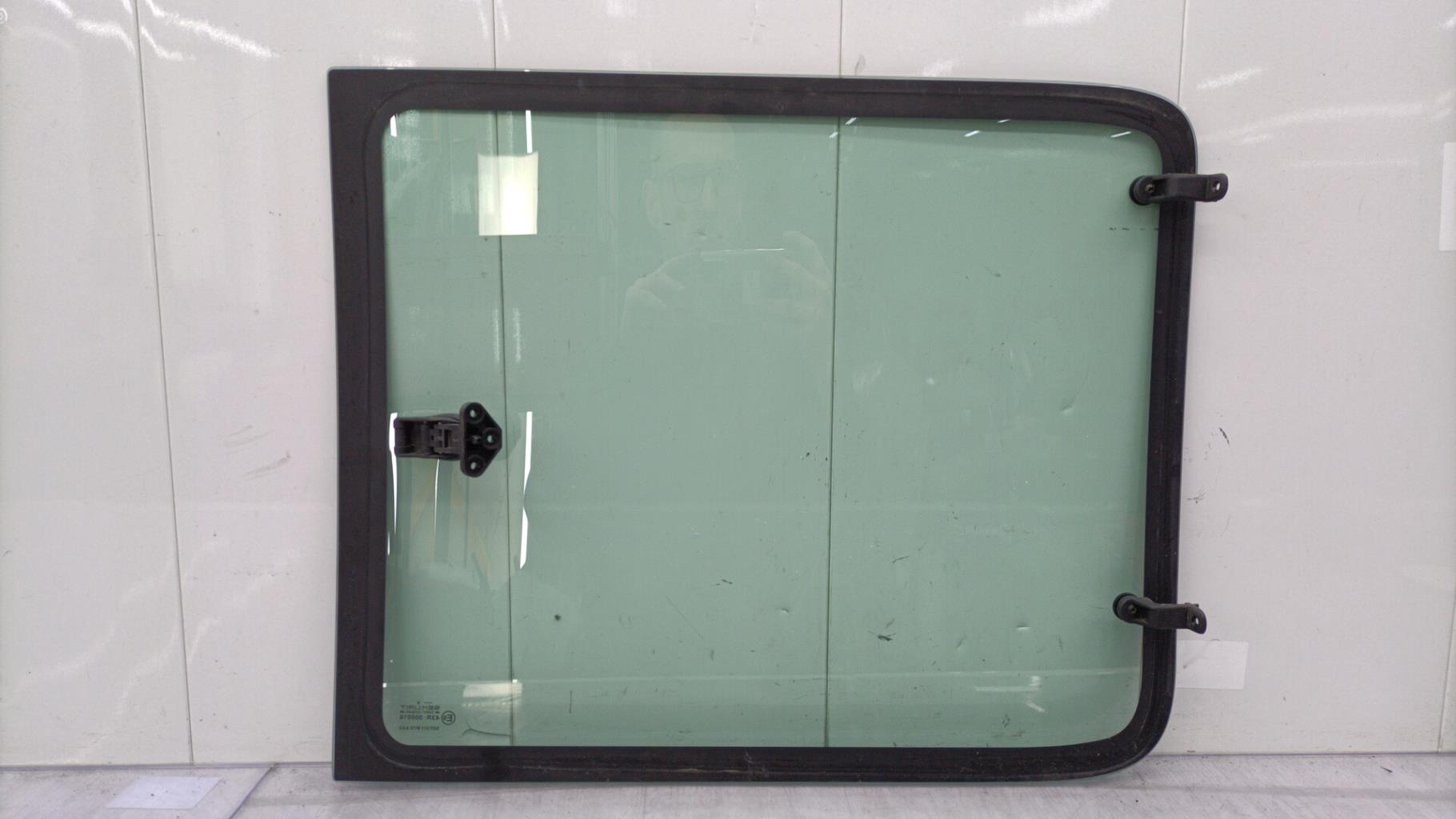 Custode arriere gauche CITROEN BERLINGO 1 PHASE 2  - 1