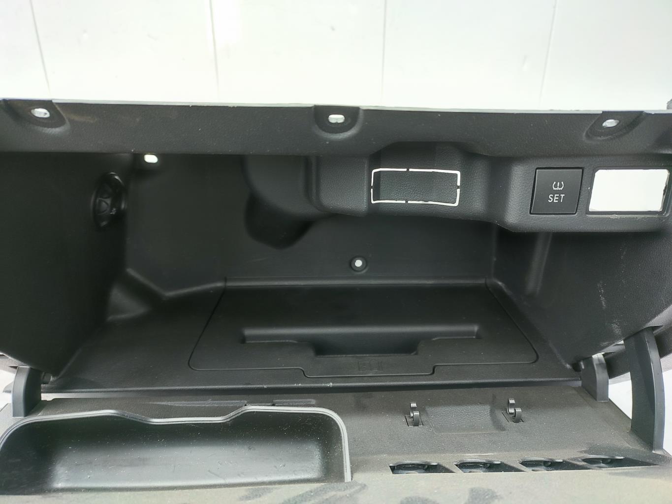 Vano portaoggetti VOLKSWAGEN POLO 5 PHASE 1 Diésel - 1