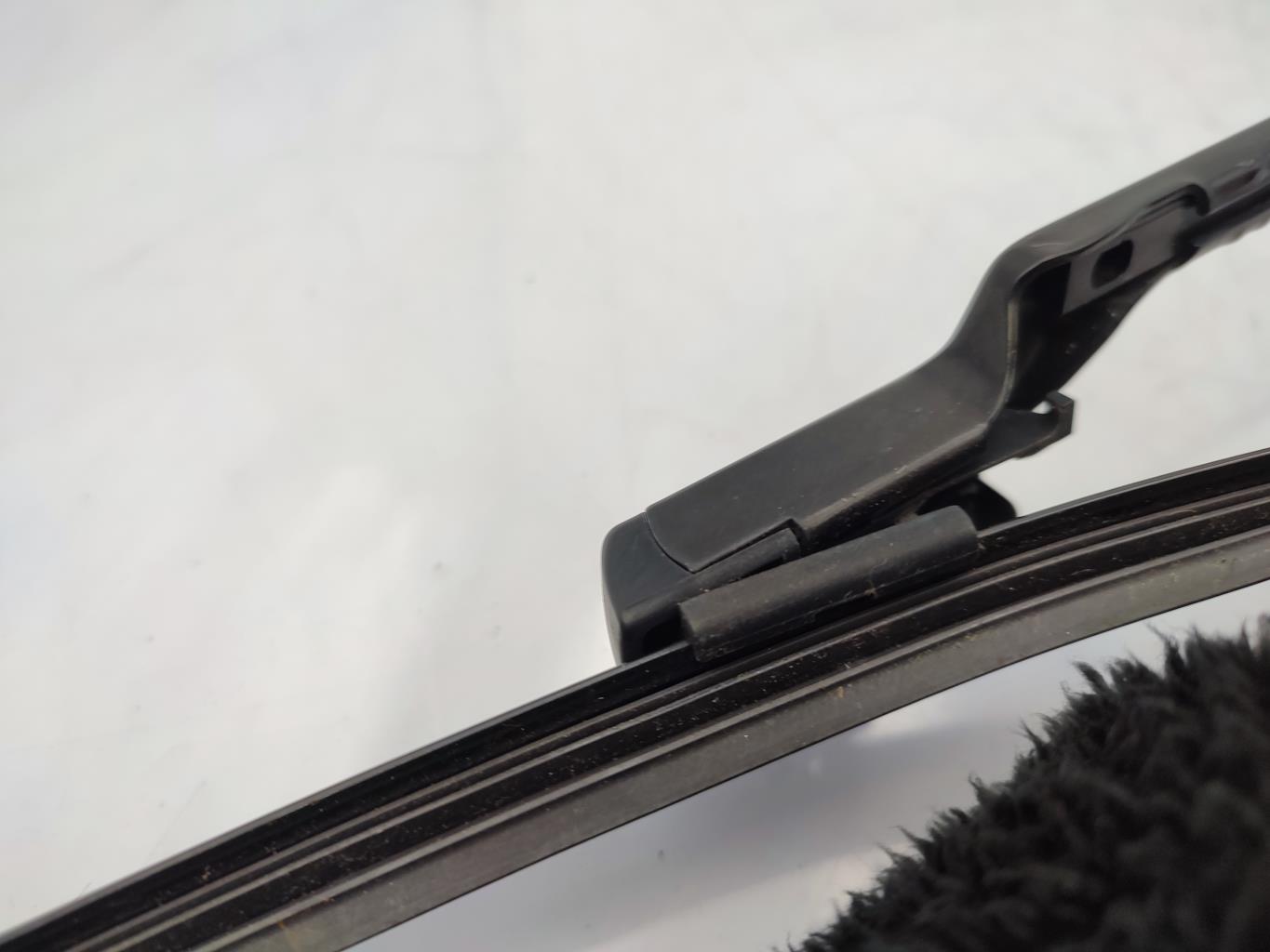 Braccio tergicristallo anteriore destro PEUGEOT 2008 1 PHASE 1 Diésel - 1