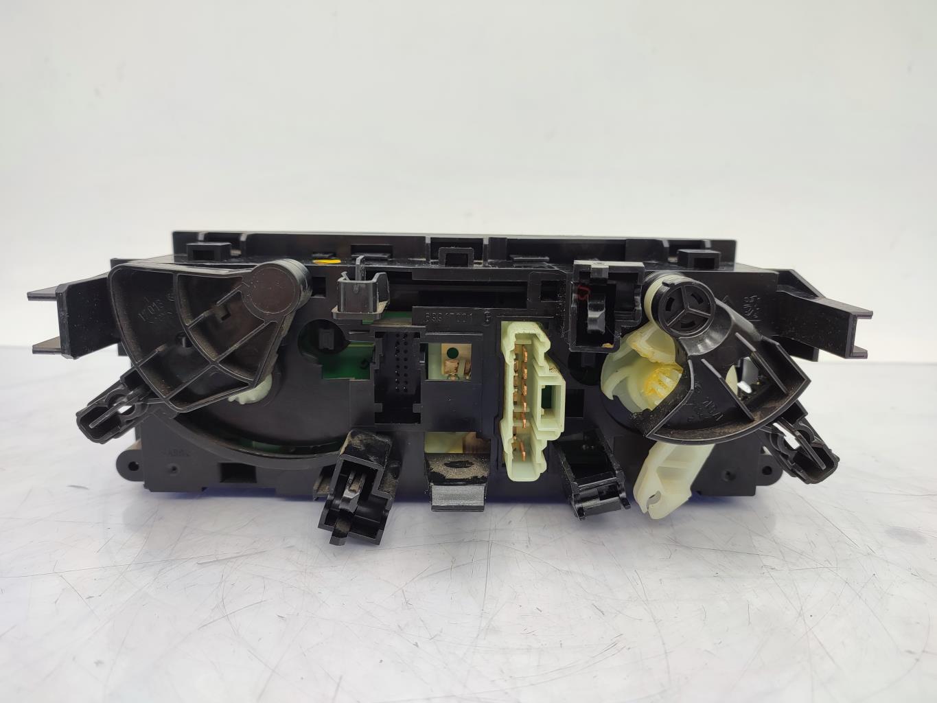Commande chauffage PEUGEOT 207 PHASE 1 Essence - 1