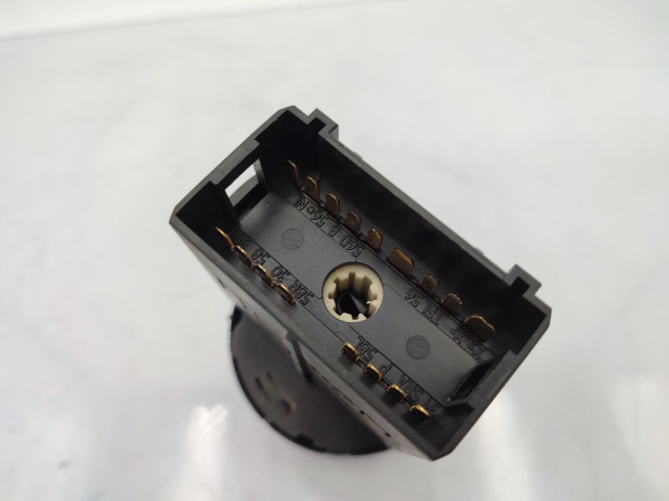 Commande de phare VOLKSWAGEN POLO 5 PHASE 1 Diesel - 1
