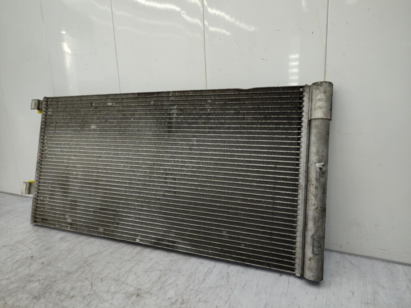 Condenseur de clim RENAULT LATITUDE Diesel - 1