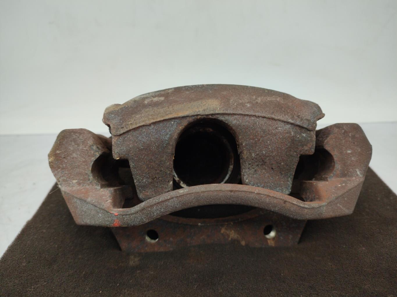 Pinza freni anteriore sinistra FORD MONDEO 2 Diésel - 1