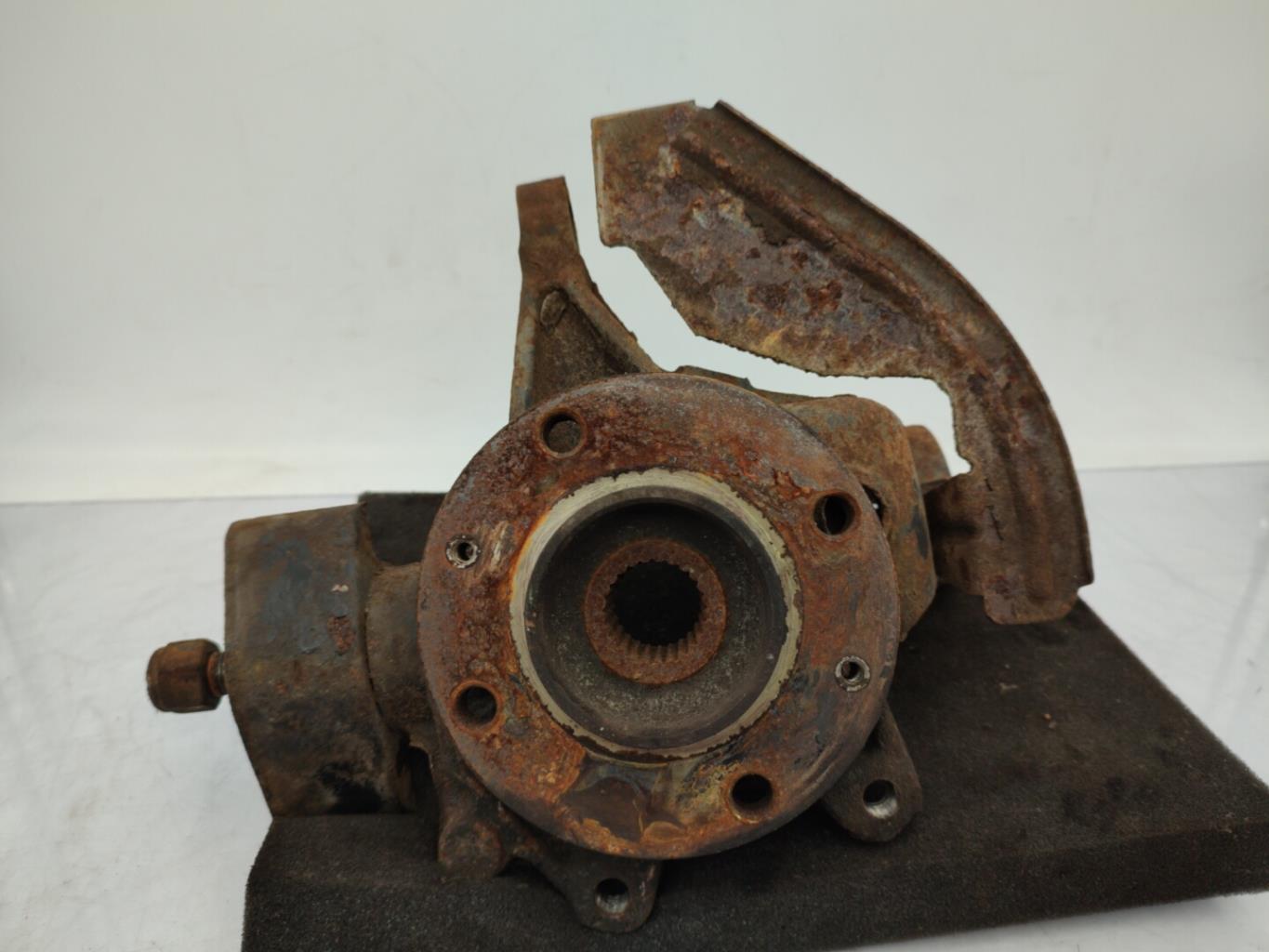 Fusee avant droit PEUGEOT 406 PHASE 1 Diesel - 1