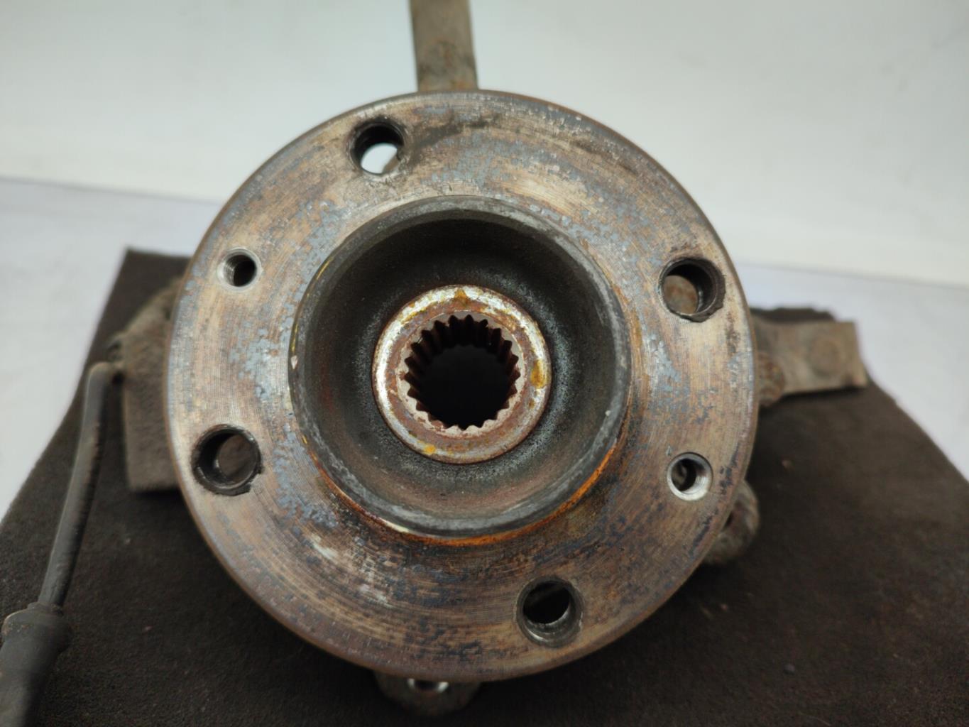 Fusee avant droit DACIA SANDERO 1 Essence/GPL - 1