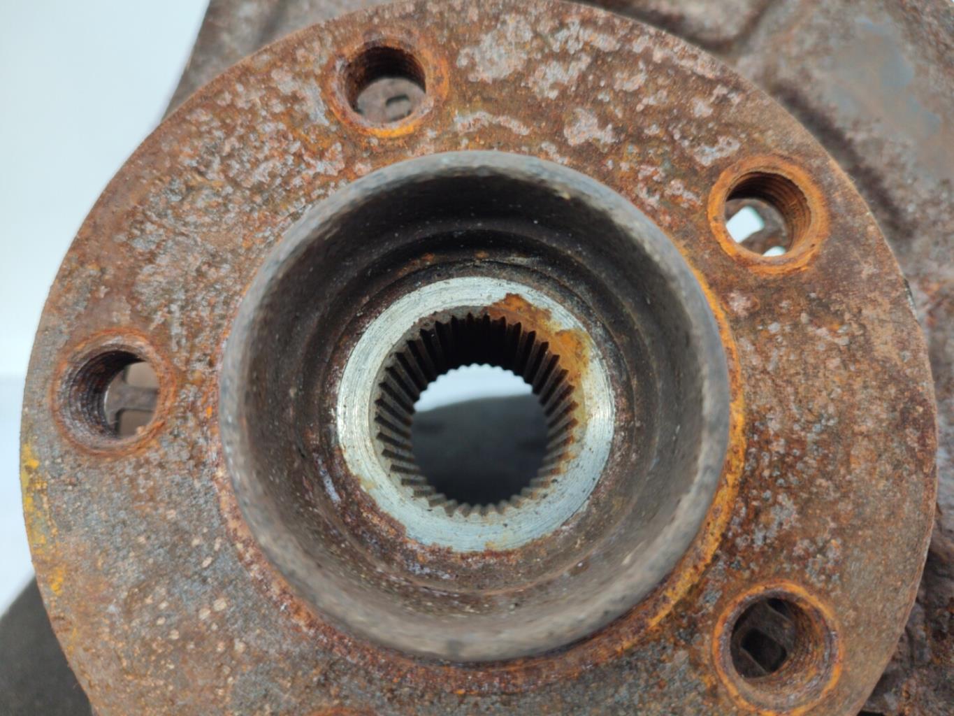 Fusee avant gauche VOLKSWAGEN NEW BEETLE 1 PHASE 1 Essence - 1