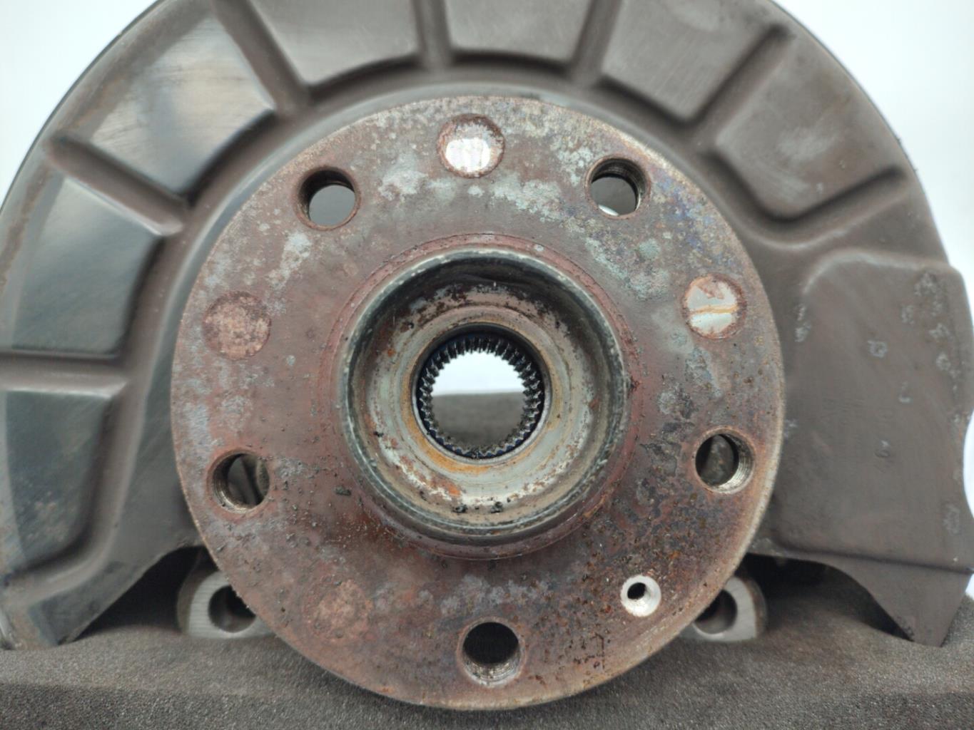 Fusee avant gauche AUDI A3 2 SPORTBACK PHASE 1 Diesel - 1