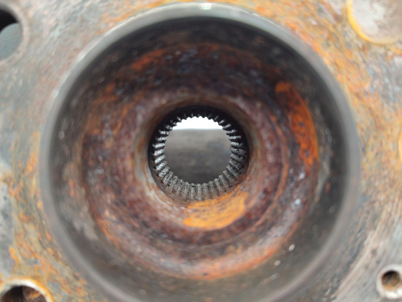 Fusee avant gauche VOLKSWAGEN GOLF 6 Essence - 1