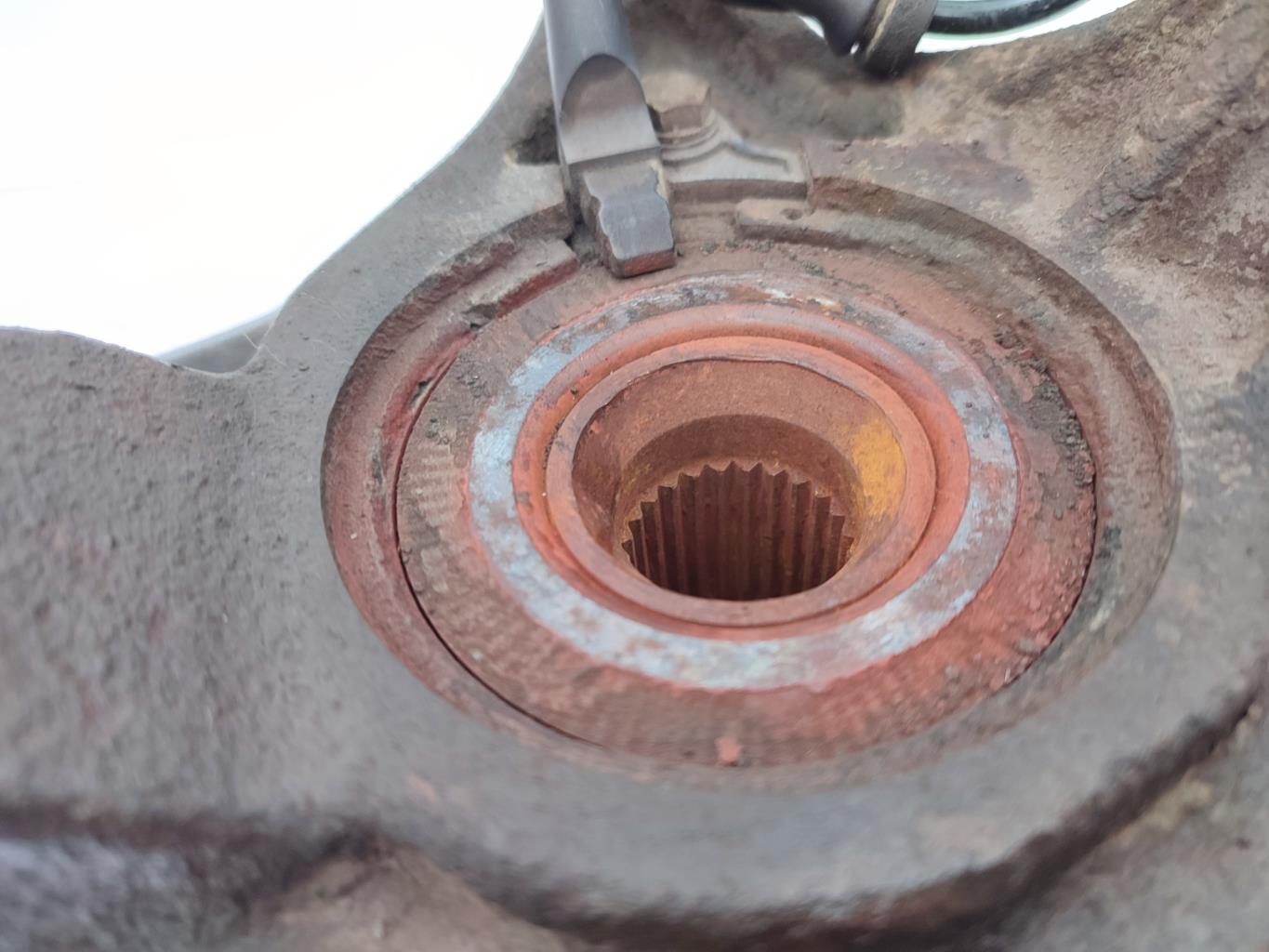 Fusee avant gauche PEUGEOT 307 PHASE 1 BREAK Diesel - 1