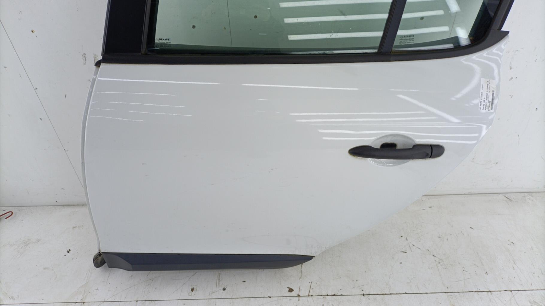 Portiera posteriore sinistra RENAULT MEGANE 3 PHASE 2 Diésel - 1