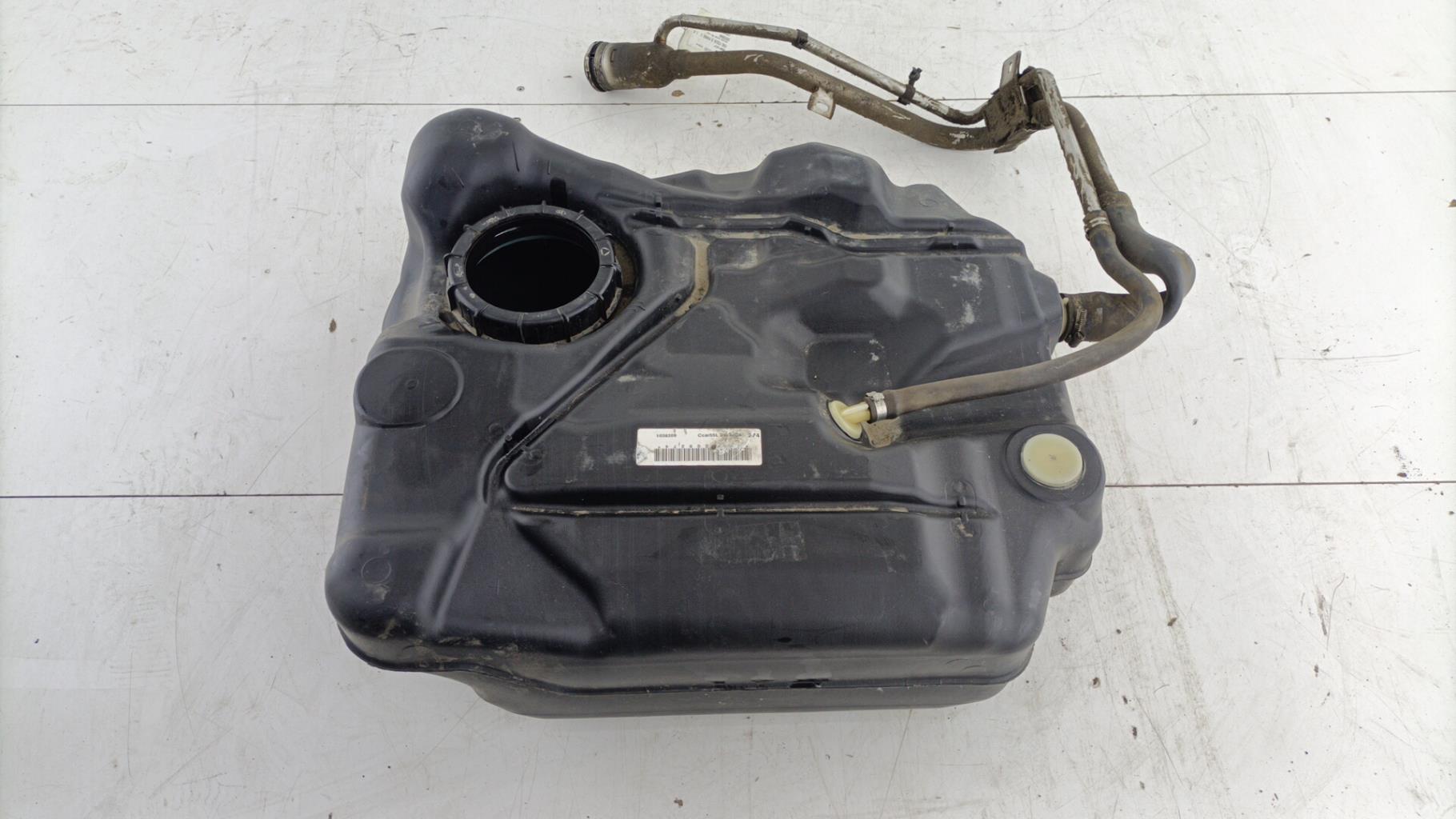 Reservoir FORD FOCUS 3 PHASE 1 Diesel - 1