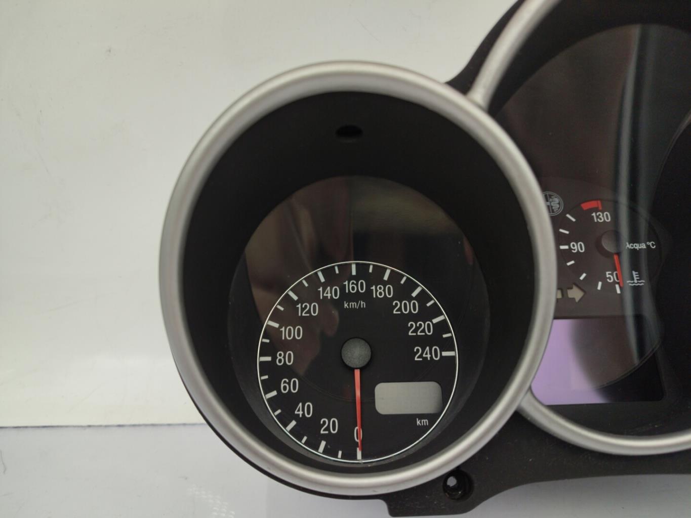 Compteur ALFA ROMEO 147 PHASE 1 Diesel - 1