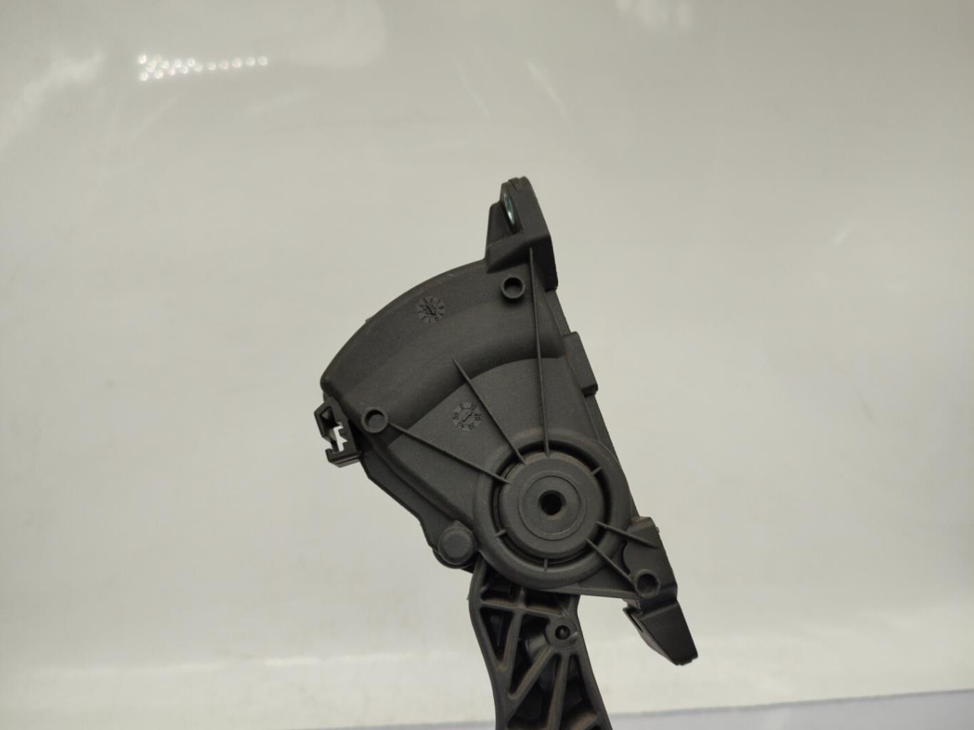 Pedale acceleratore VOLKSWAGEN POLO 5 PHASE 1 Diésel - 1