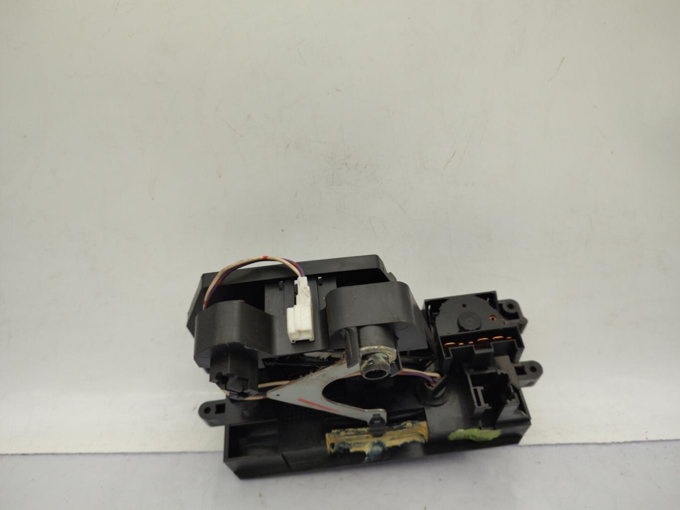 Commande chauffage NISSAN MICRA 2 PHASE 2 Essence - 1