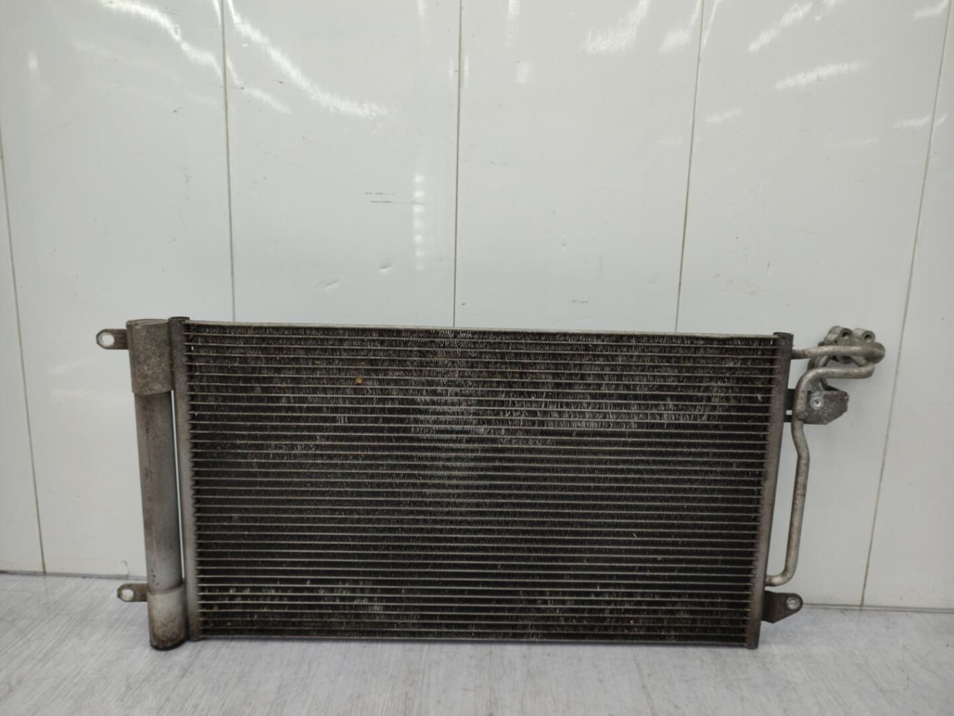 Condensatore clima VOLKSWAGEN POLO 5 PHASE 1 Diésel - 1