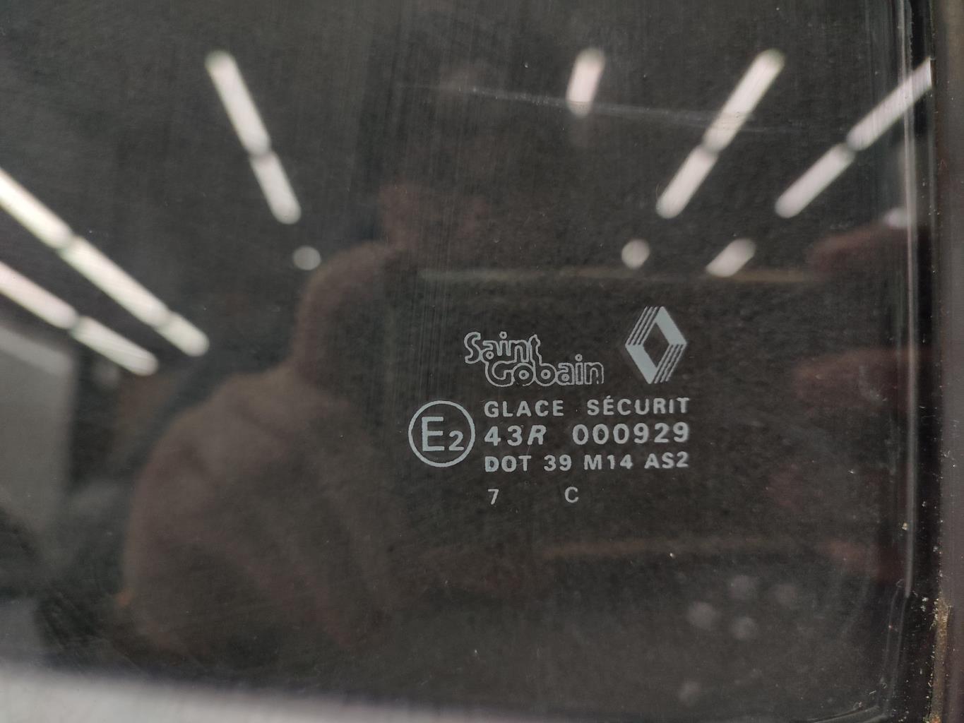 Custode arriere droit RENAULT TRAFIC 1 PHASE 1 Essence - 1