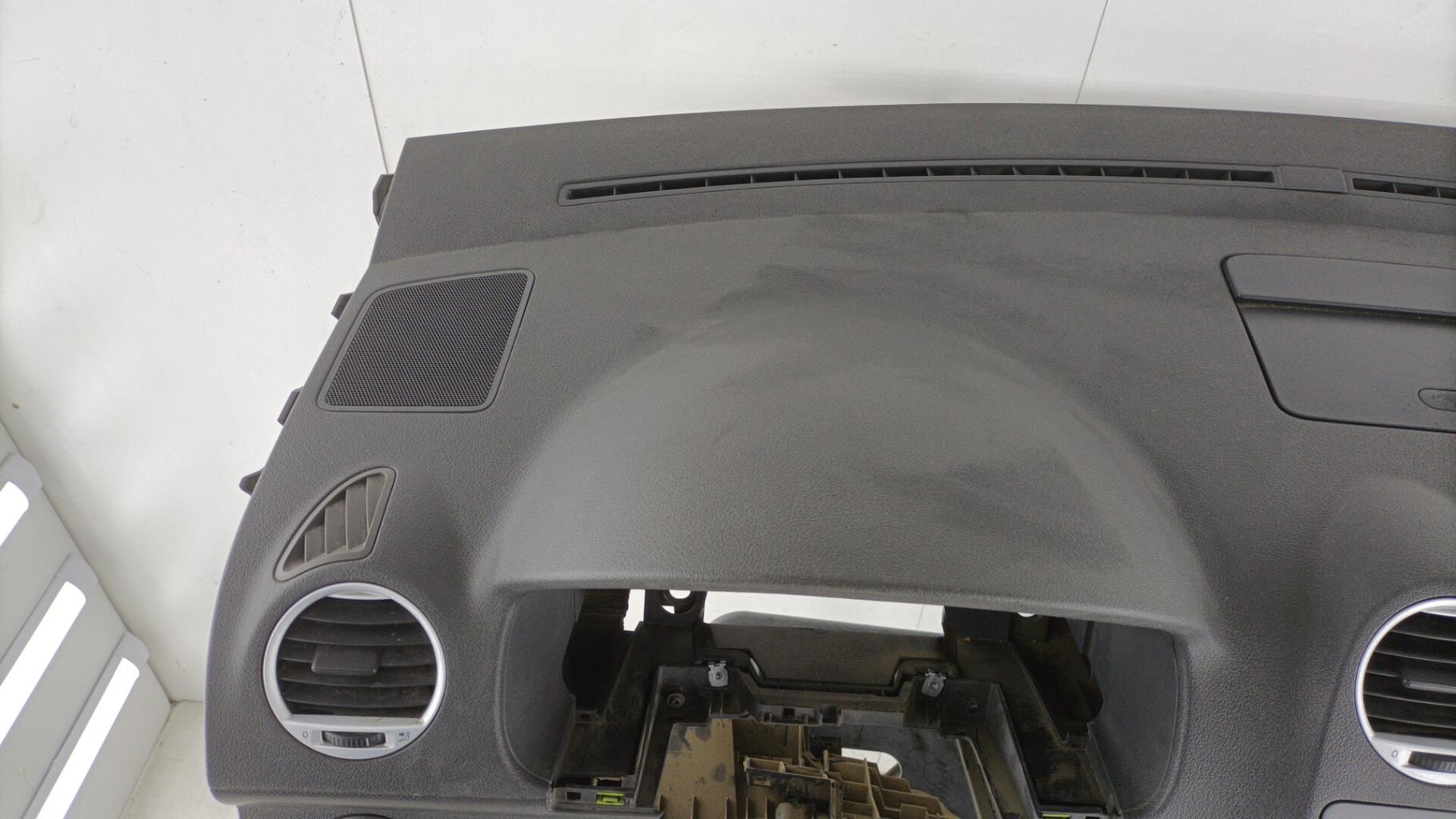 Tableau de bord VOLKSWAGEN CADDY 3 PHASE 1 Diesel - 1