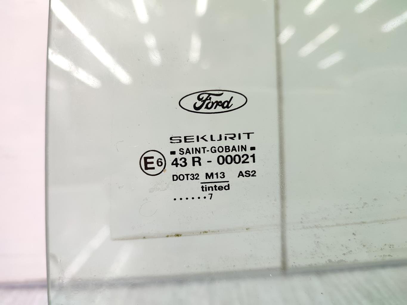 Vetro posteriore sinistro FORD MONDEO 2 Diésel - 1