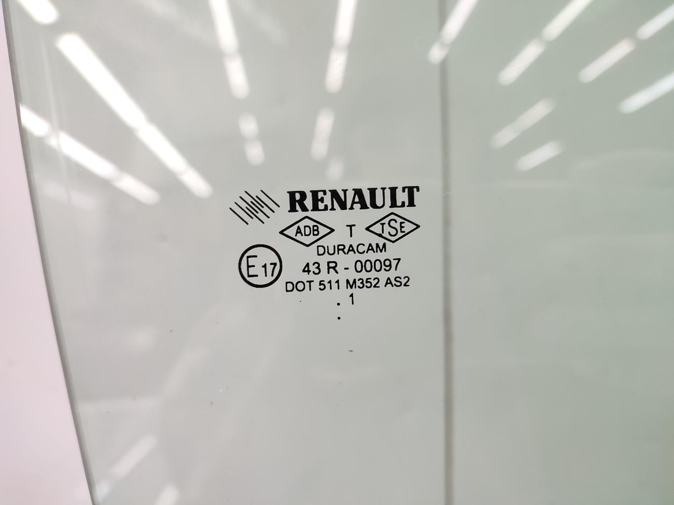 Vitre avant droit RENAULT CLIO 3 PHASE 2 Diesel - 1
