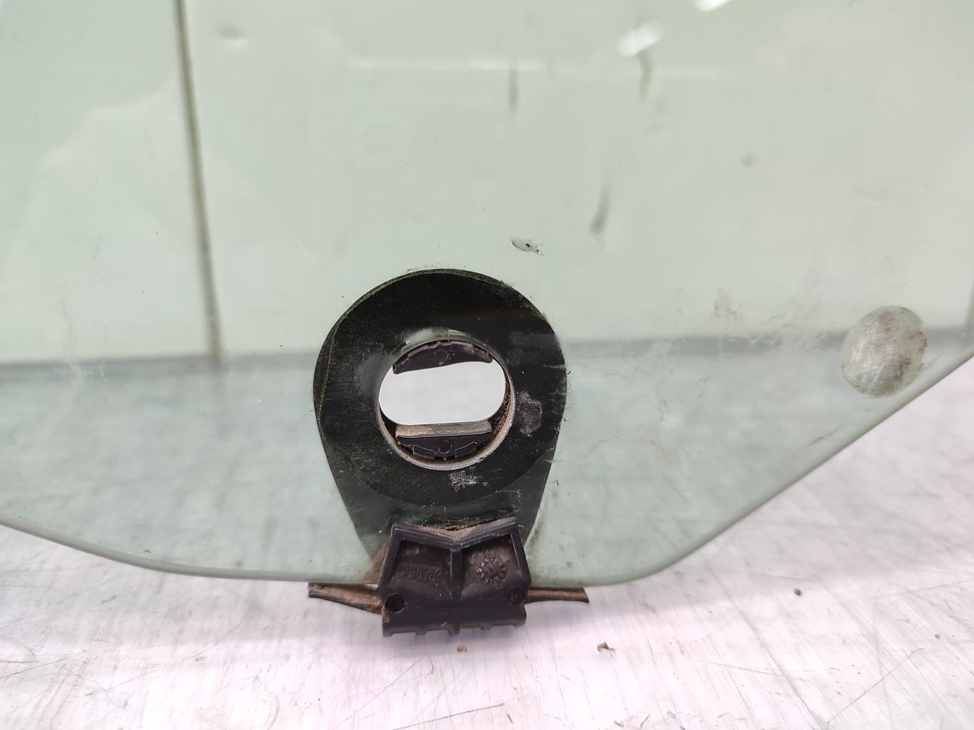 Vitre avant gauche RENAULT CLIO 3 PHASE 2 Diesel - 1