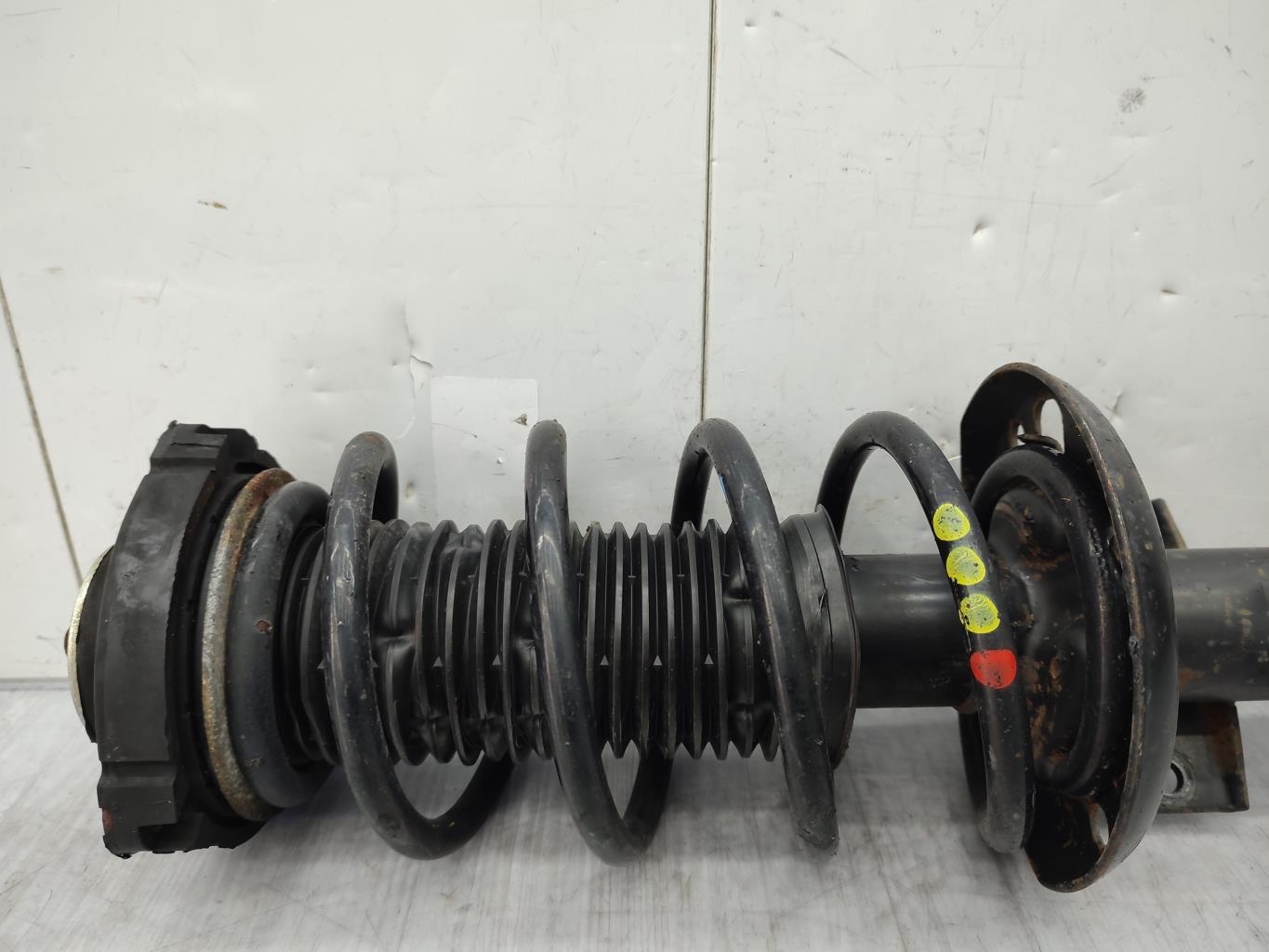 Ammortizzatore anteriore sinistro VOLKSWAGEN POLO 4 PHASE 1 Diésel - 1