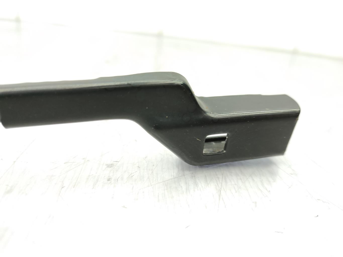 Braccio tergicristallo anteriore sinistro PEUGEOT 308 2 SW PHASE 1 BREAK Gasolina - 1