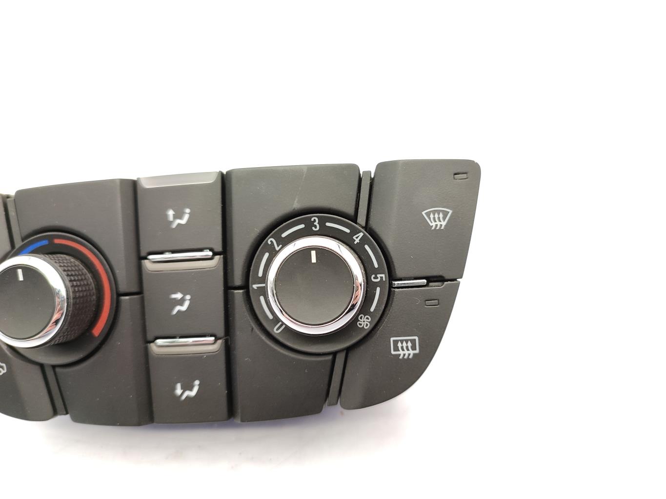 Commande chauffage OPEL ASTRA J PHASE 1 Diesel - 1