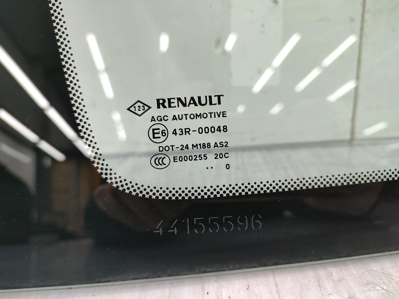 Vetro laterale fisso posteriore sinistro RENAULT GRAND SCENIC 3 PHASE 1 Diésel - 1