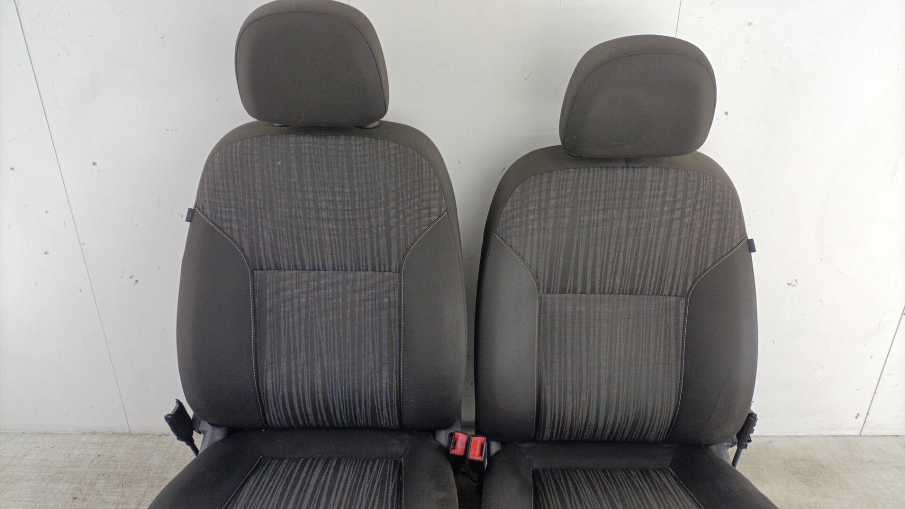 Interieur complet OPEL ASTRA J PHASE 1 Diesel - 1