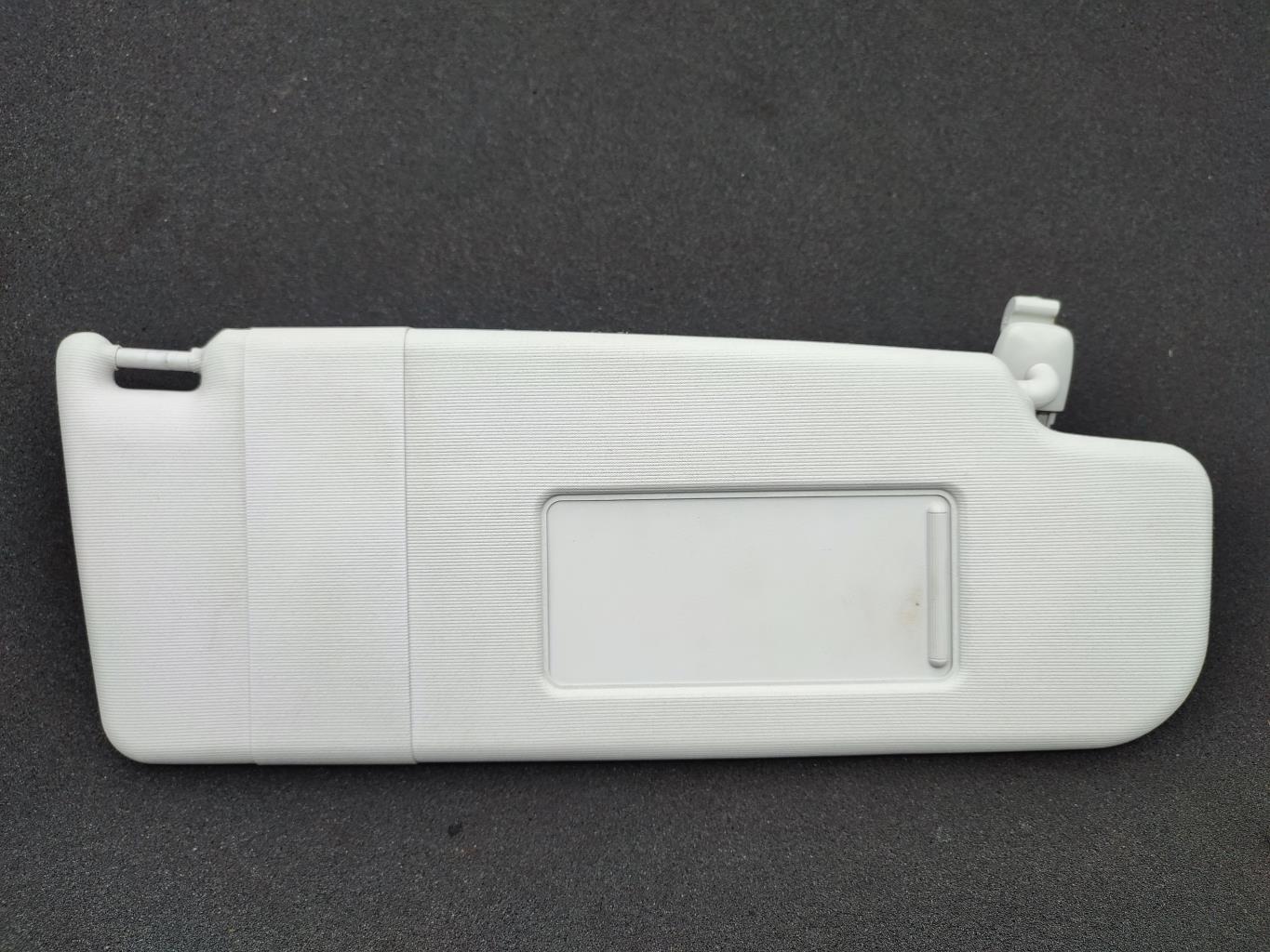 Visiera parasole destra VOLKSWAGEN POLO 5 PHASE 1 Diésel - 1
