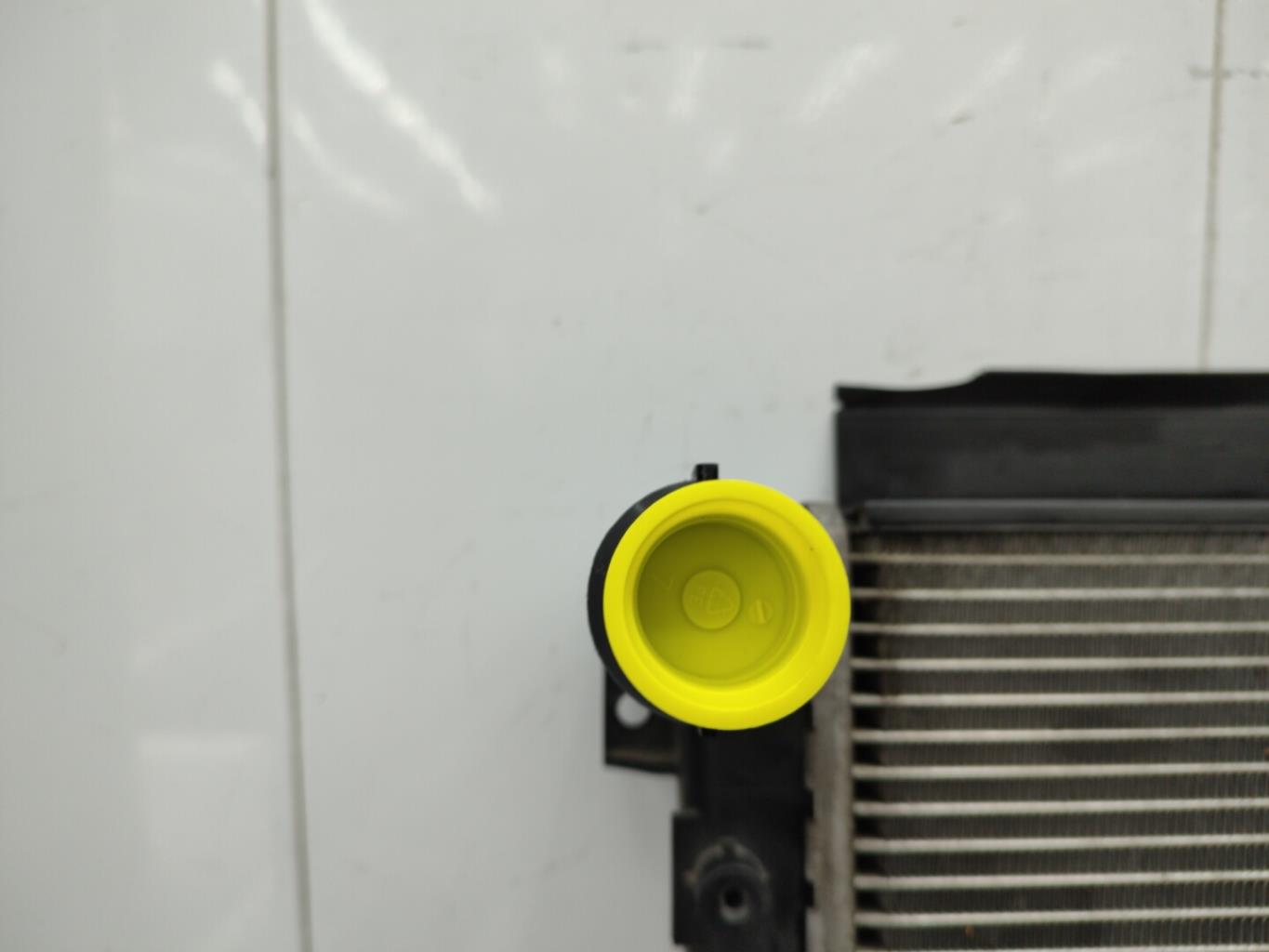 Radiateur eau VOLKSWAGEN GOLF 5 Diesel - 1