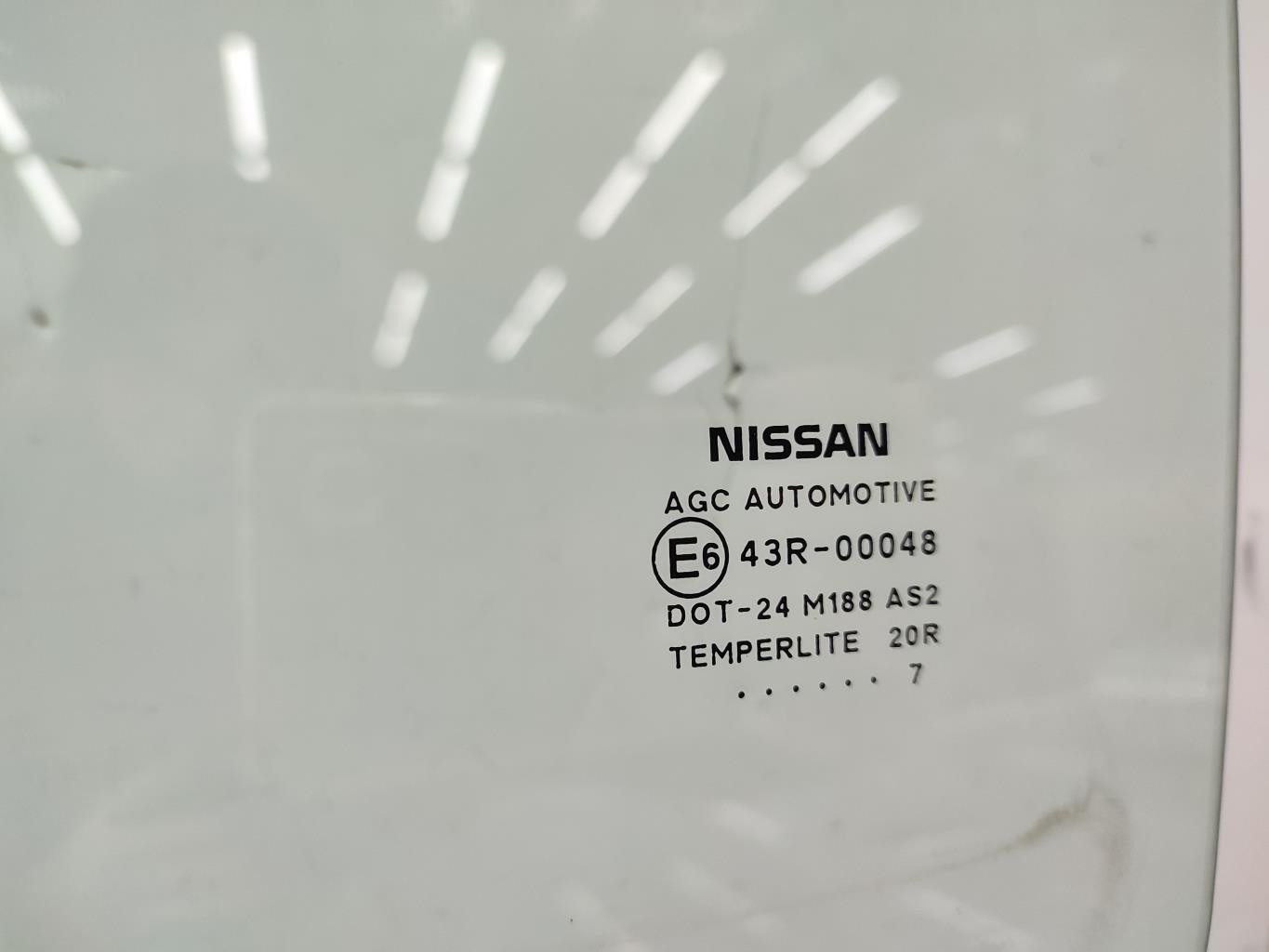 Vetro posteriore sinistro NISSAN QASHQAI 1 PHASE 1 Diésel - 1