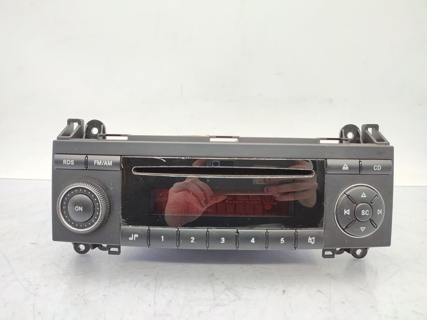 Autoradio originale MERCEDES CLASSE A 169 PHASE 1 Diésel - 1