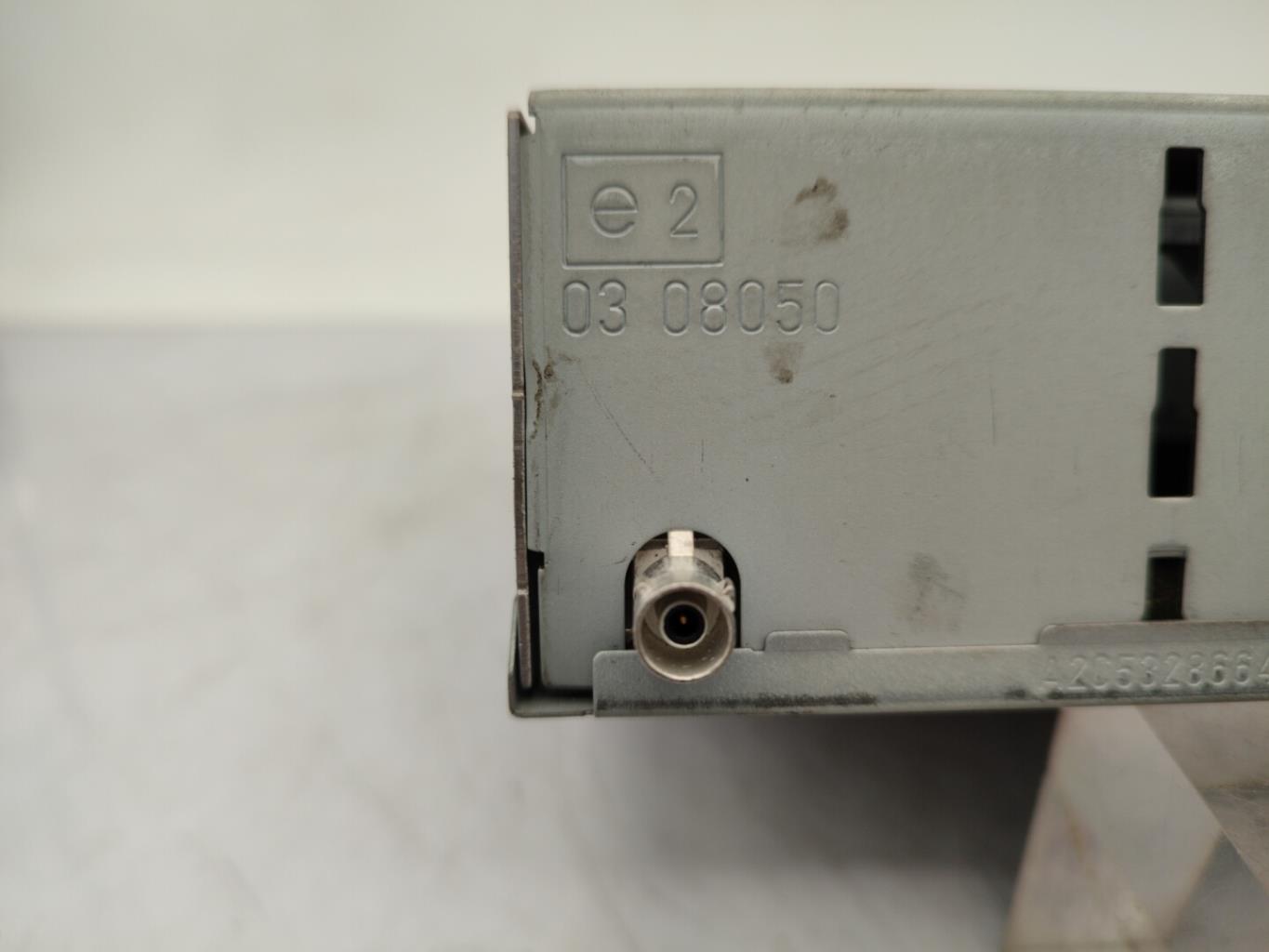 Autoradio originale RENAULT CLIO 3 PHASE 2 BREAK Gasolina - 1