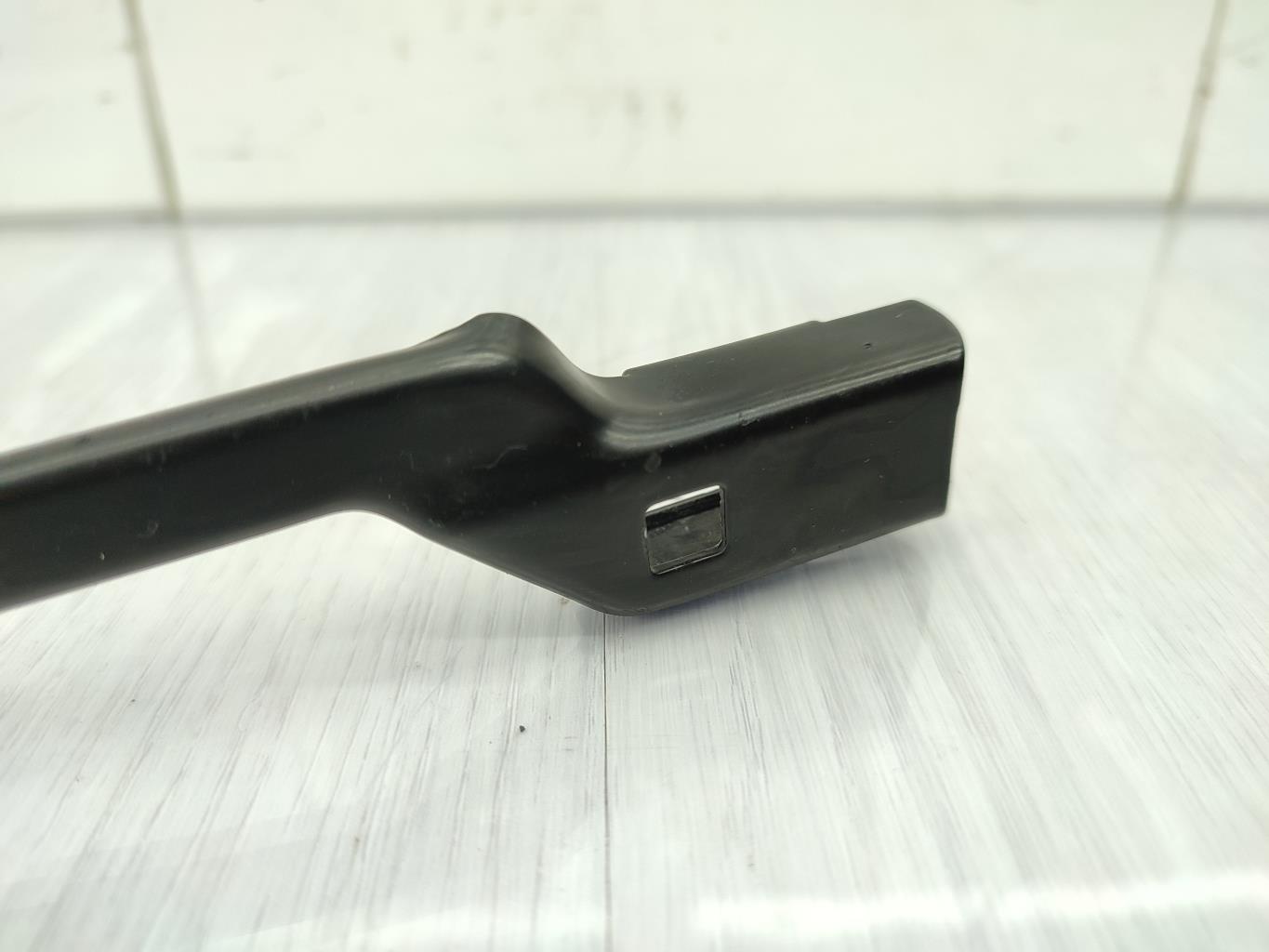 Braccio tergicristallo anteriore sinistro VOLKSWAGEN GOLF 6 Diésel - 1