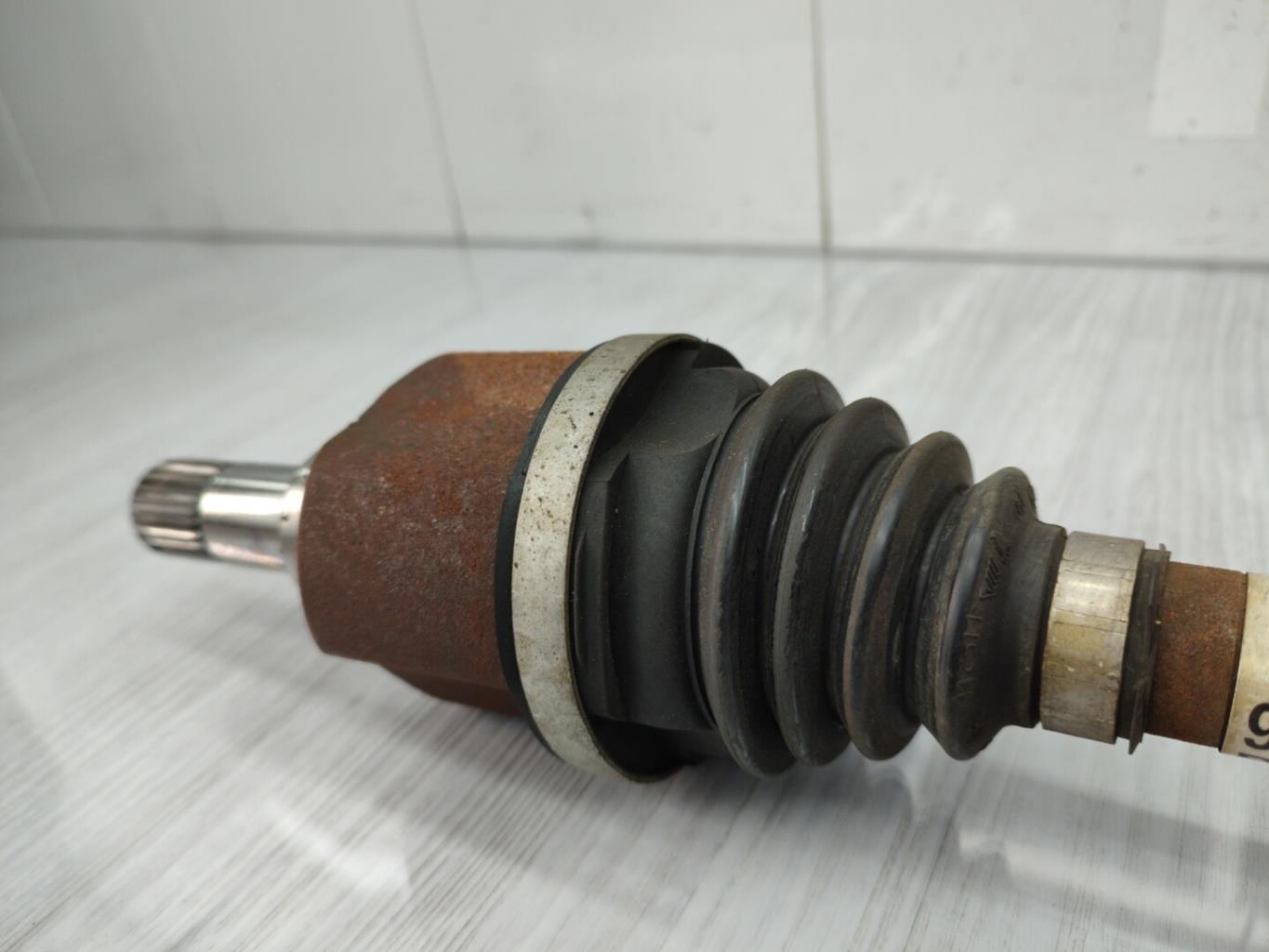Giunto cardanico albero di trasmissione sinistro PEUGEOT 308 2 SW PHASE 1 BREAK Diésel - 1