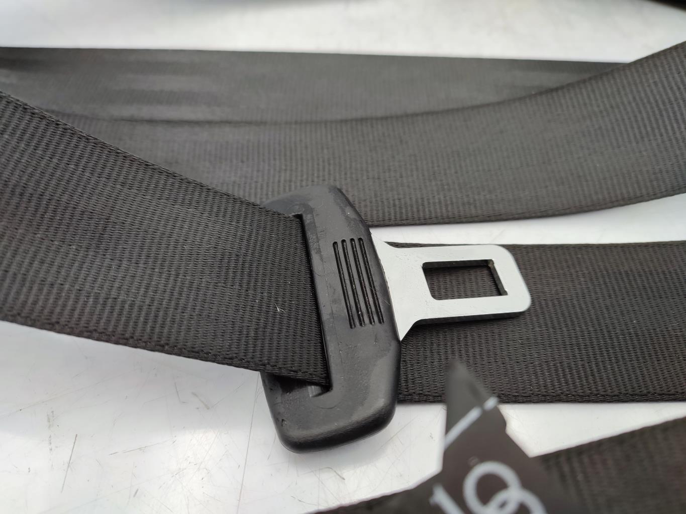 Cintura di sicurezza posteriore sinistra AUDI A1 1 PHASE 1  - 1