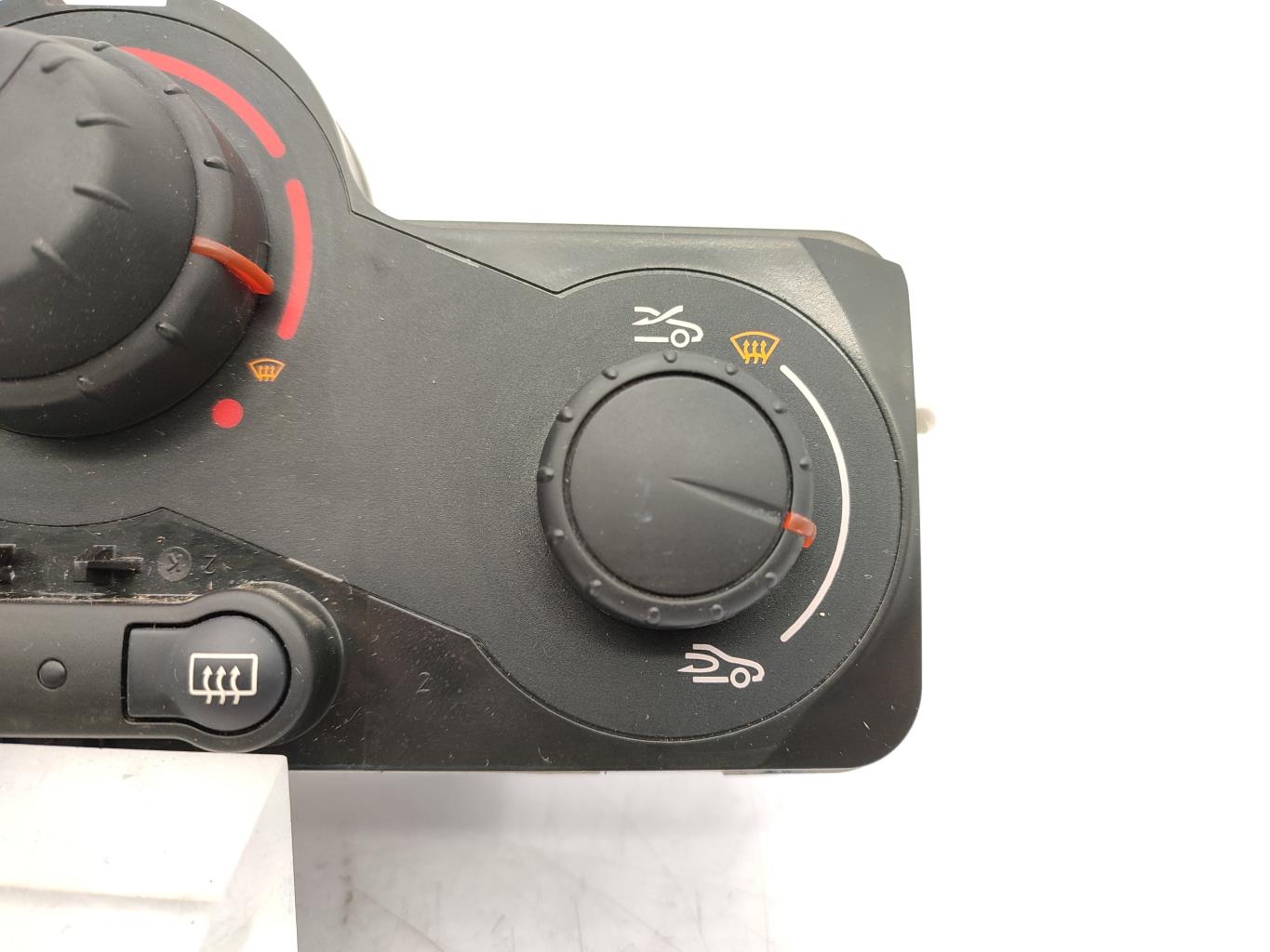 Commande chauffage RENAULT CLIO 3 PHASE 2 Essence - 1