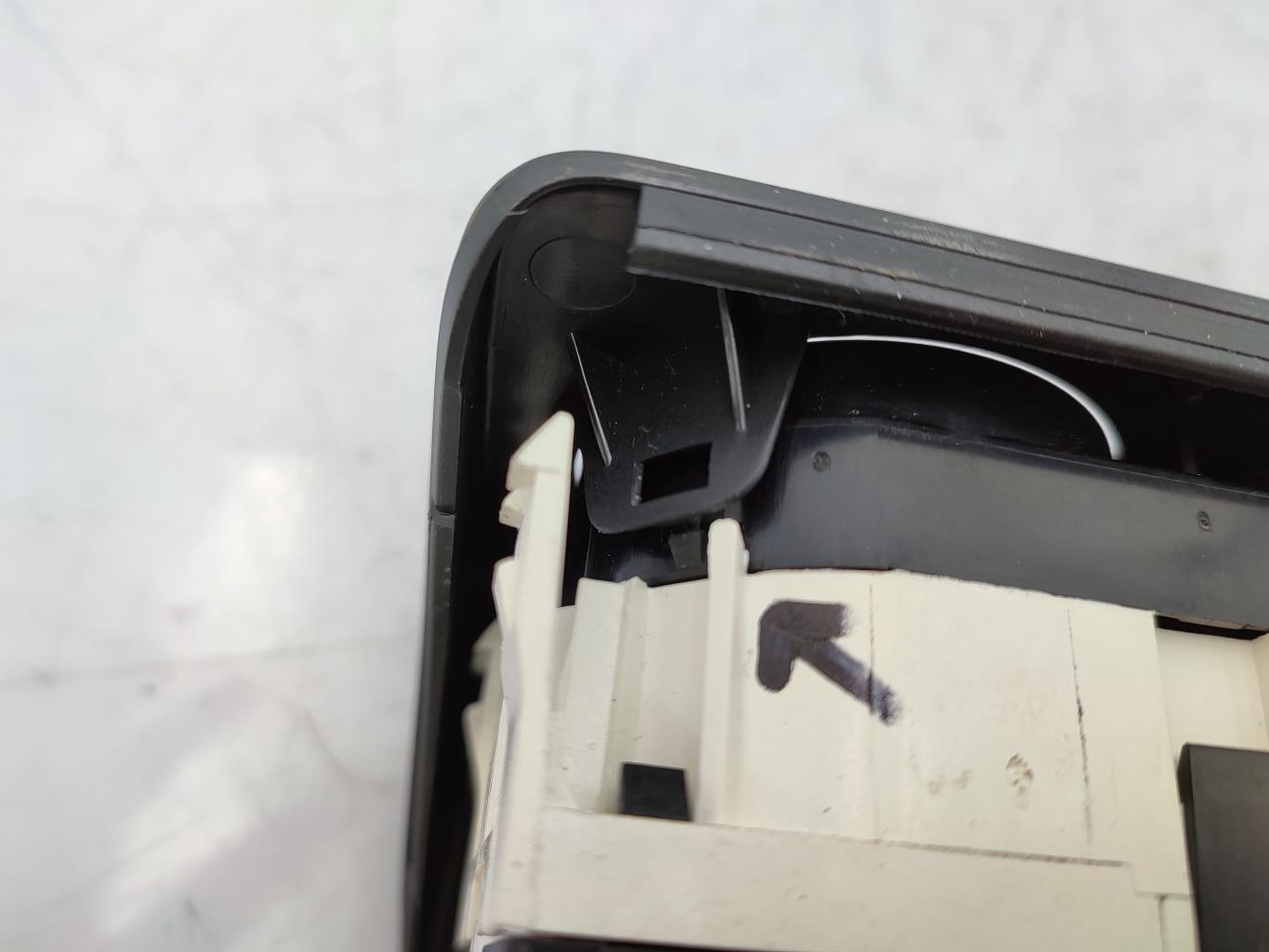 Commande chauffage AUDI A1 1 PHASE 1 Essence - 1