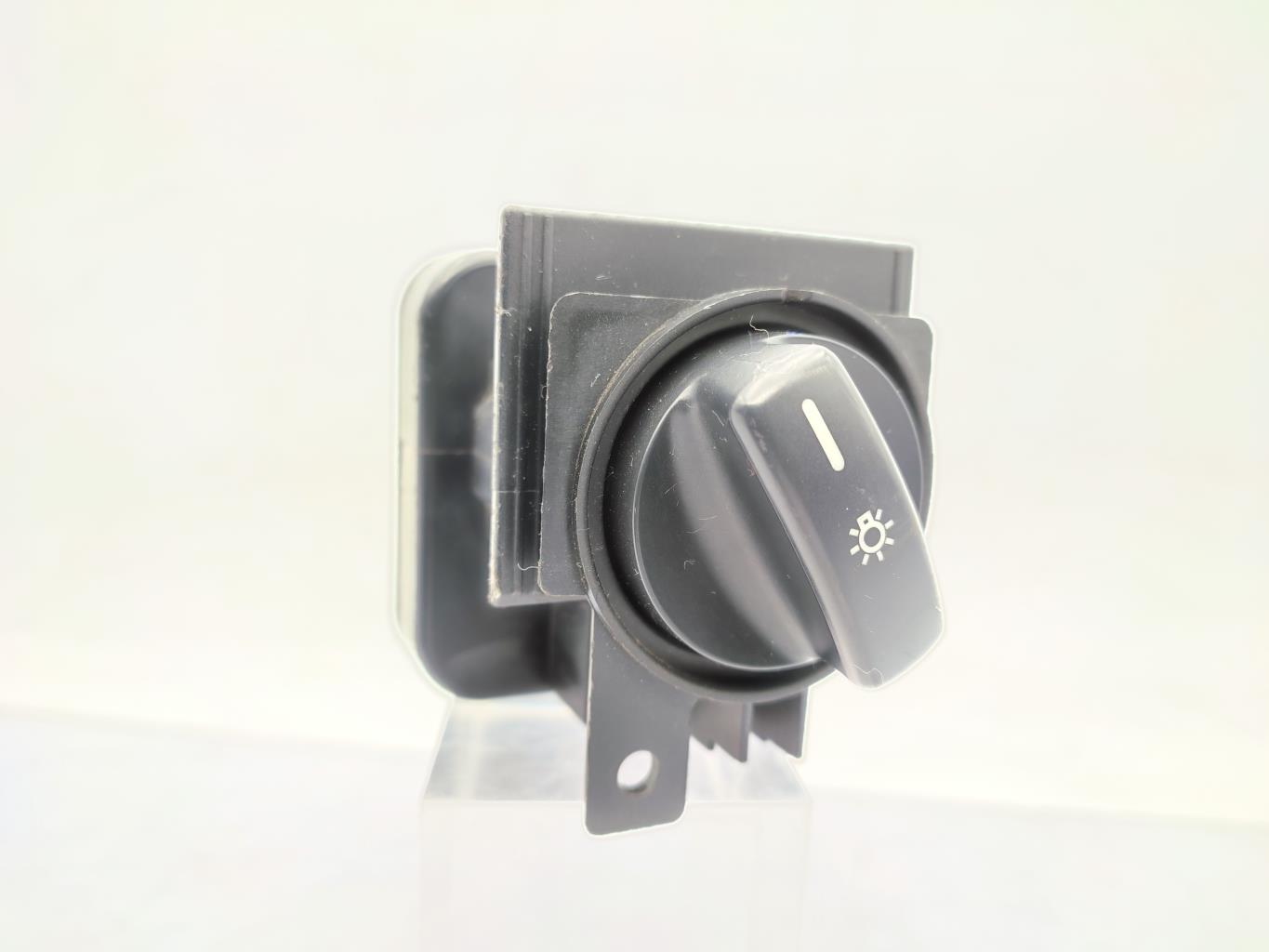 Commande de phare MERCEDES CLASSE B 245 PHASE 1 Diesel - 1