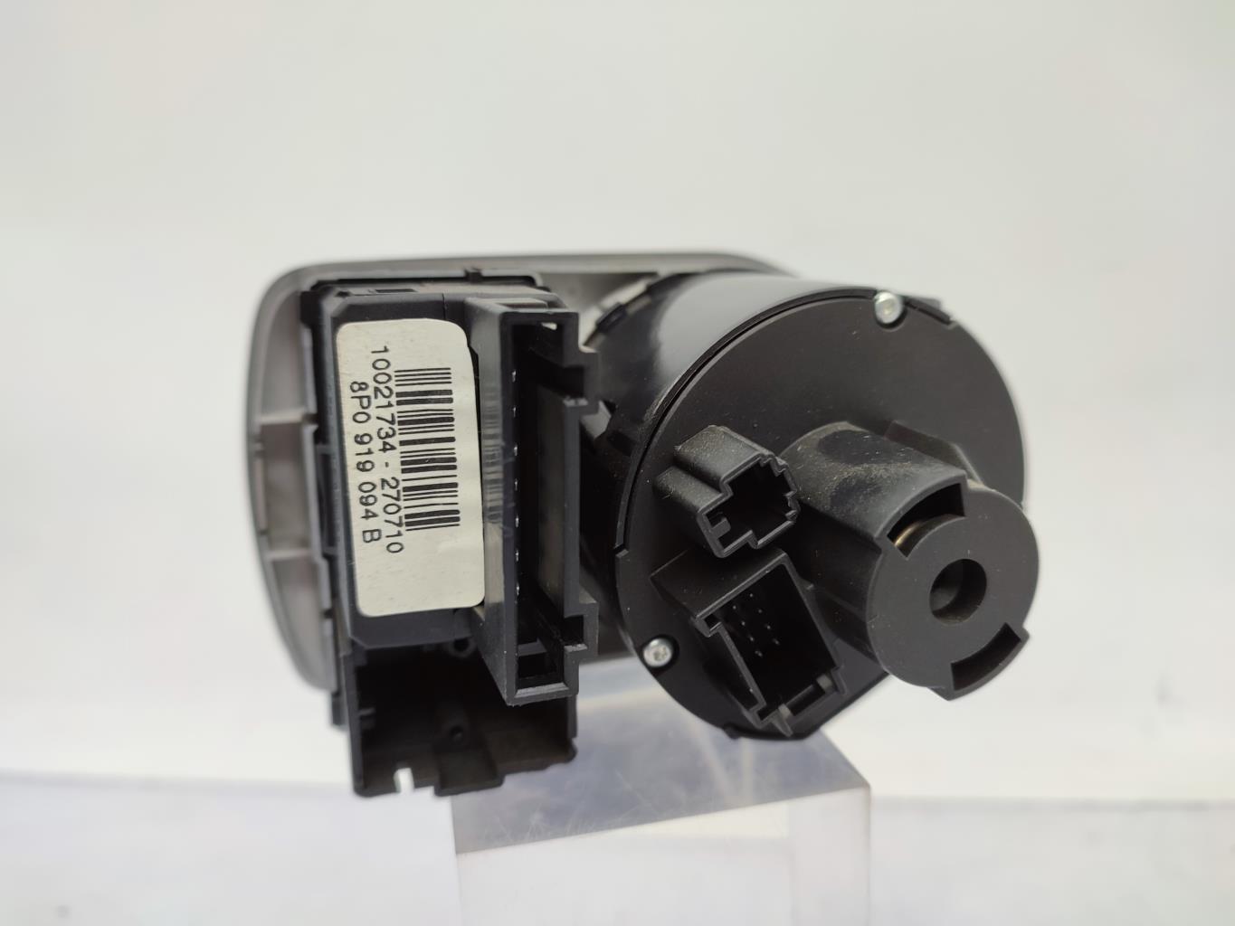 Commande de phare AUDI A1 1 PHASE 1 Essence - 1