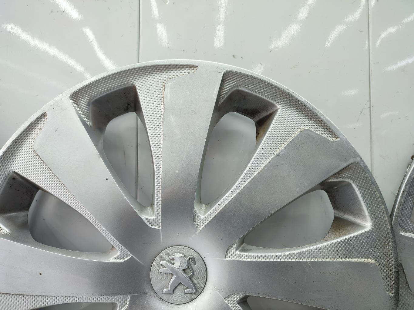 Borchia PEUGEOT 108 Gasolina - 1